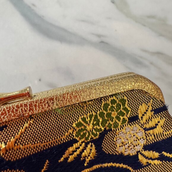 VINTAGE 2 LAYER DIVIDER DOUBLE LAYER GOLD COLORED COIN PURSE EMBROIDER - Picture 16 of 16